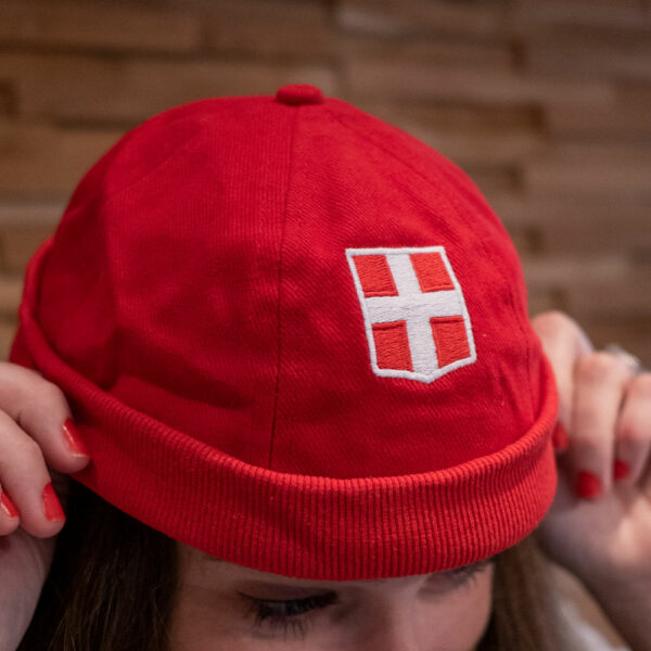 Bonnet Docker Rouge – Image 3