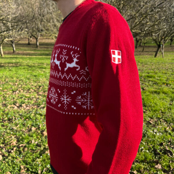 Fin de série - Pull Montagne Rouge – Image 4