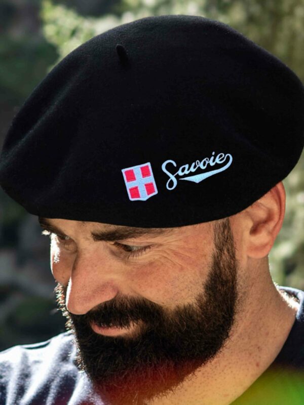 Béret brodé savoie